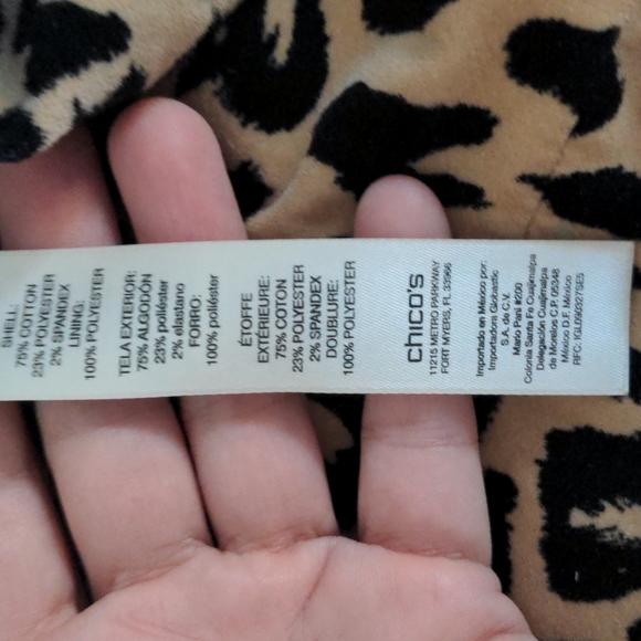 Chico's Animal Print Blazer Size 2 - Picture 6 of 6